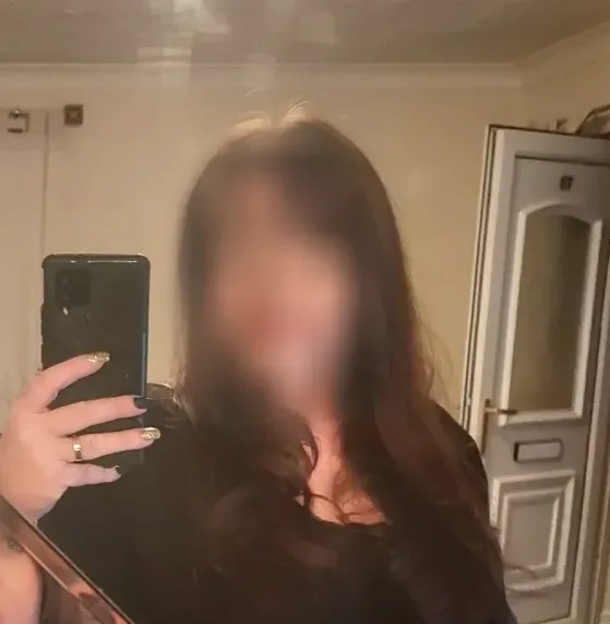 Elsa, 36