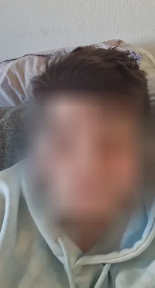 Emma, 25