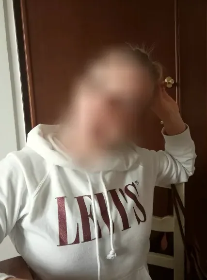 Emma, 39