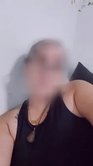 Jenny, 35