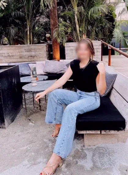 Josefin, 28