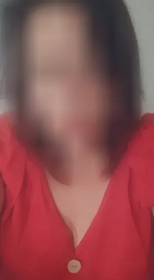 Marie, 37