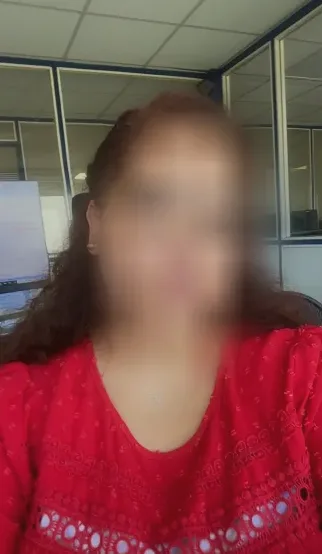 Nour, 40